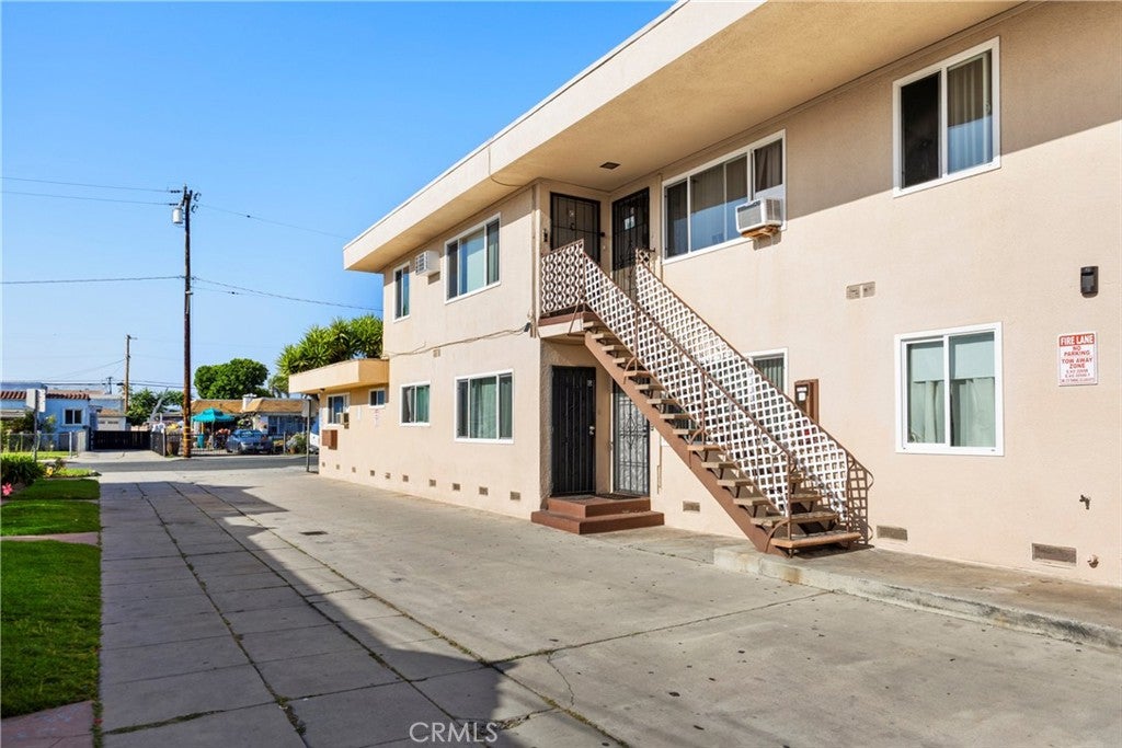 3516 Beechwood