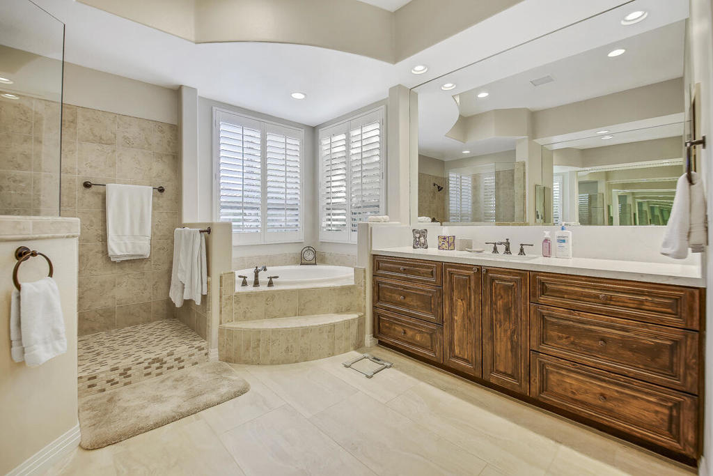 Montage at Santa Rosa - Residential