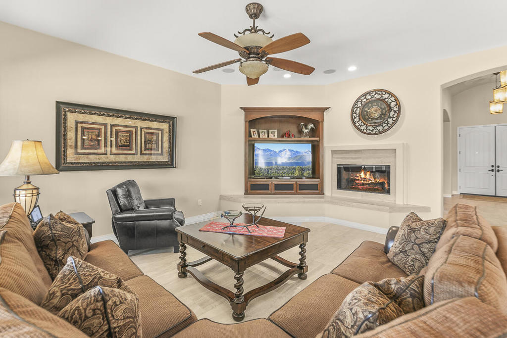 Montage at Santa Rosa - Residential