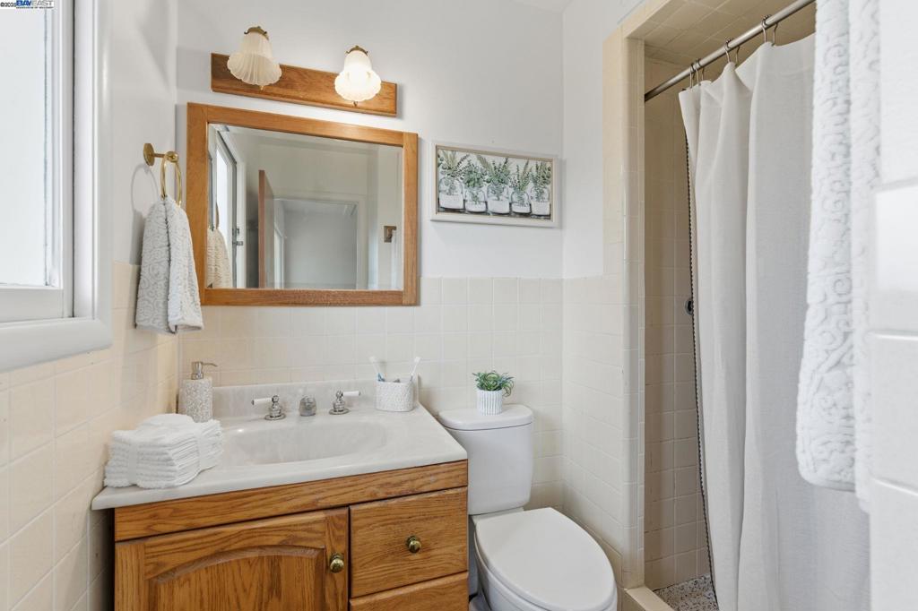 LAUREL - Residential