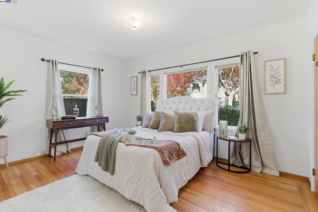 LAUREL - Residential