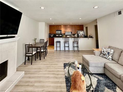 Photo of 1940 N Highland Ave, Los Angeles, CA 90068 (MLS # WS26019069)