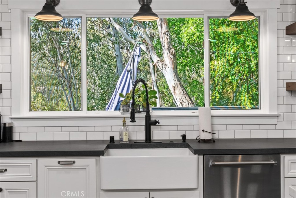 Forest Shadows (FS) - Residential Lease