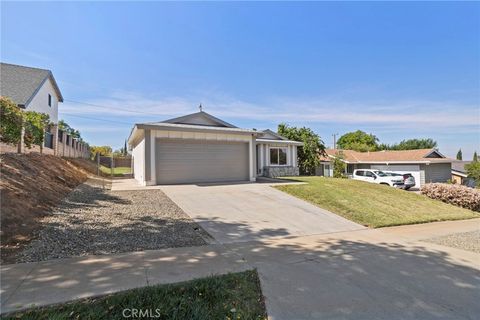 2192 Adrienne Corona CA 92882
