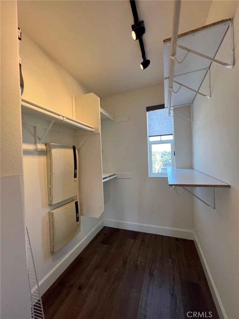 Valmont (VALM) - Residential Lease