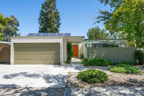 Photo of 1199 Lyons Street, Redwood City, CA 94061 (MLS # ML82060003)