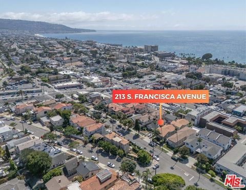 Tiny photo for 213 S Francisca Avenue, Redondo Beach, CA 90277 (MLS # 25580203)