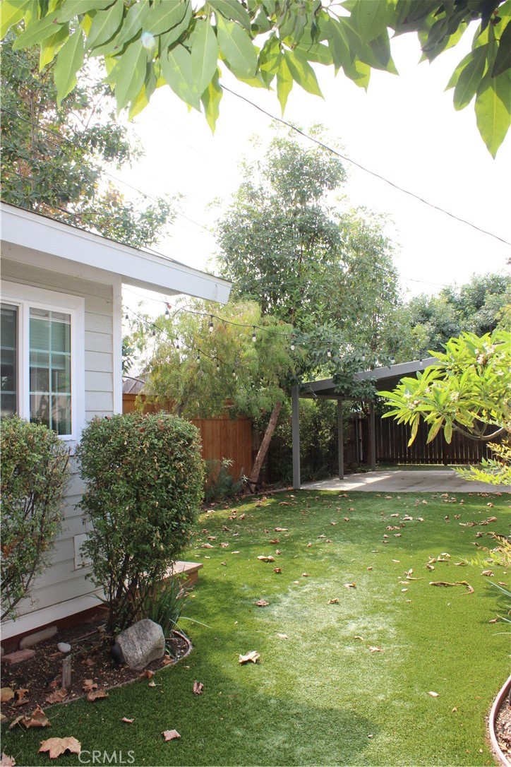 924 Oleander Street