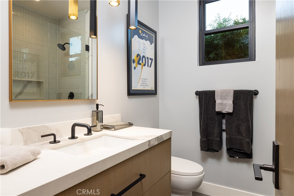 Corona del Mar South of PCH (CDMS) - Residential