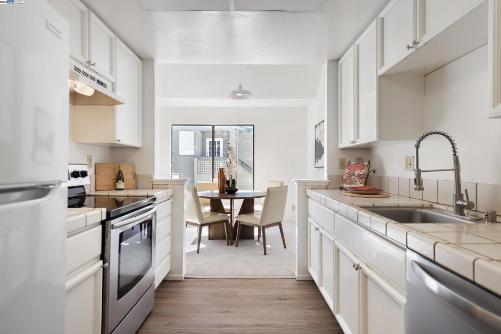 RICHMOND HEIGHTS - Residential