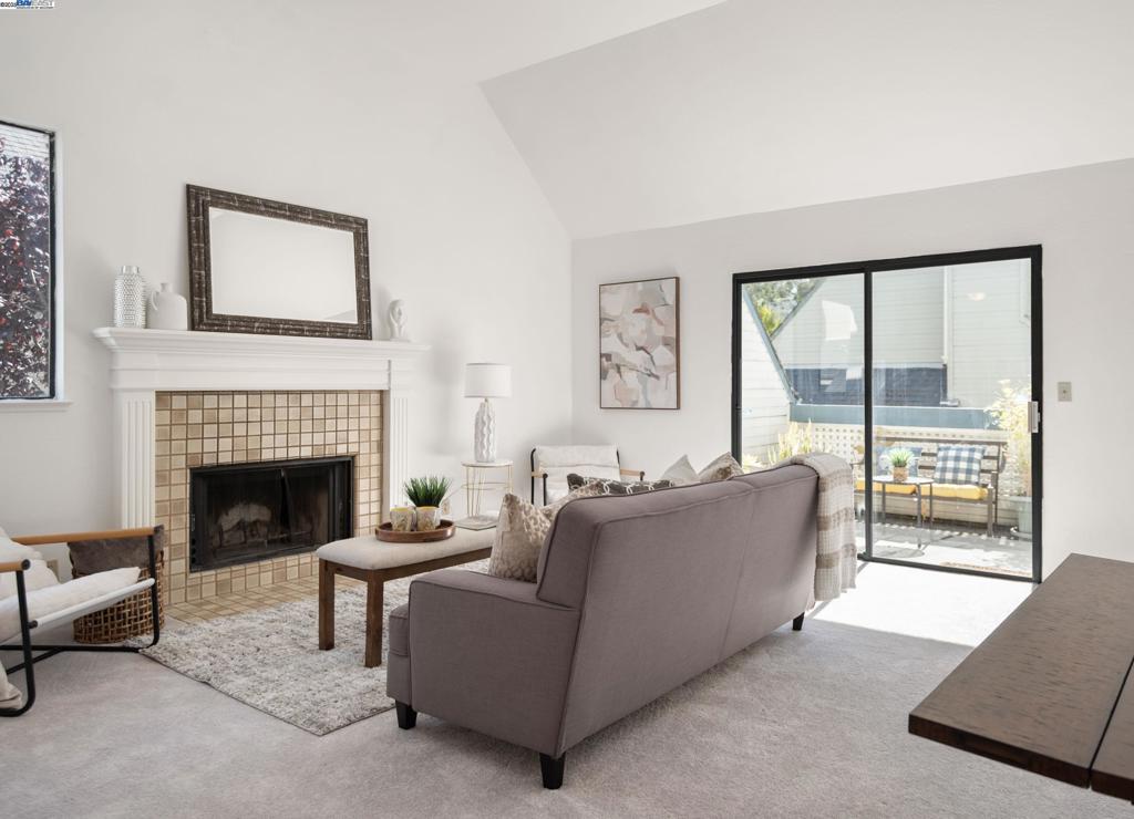 RICHMOND HEIGHTS - Residential