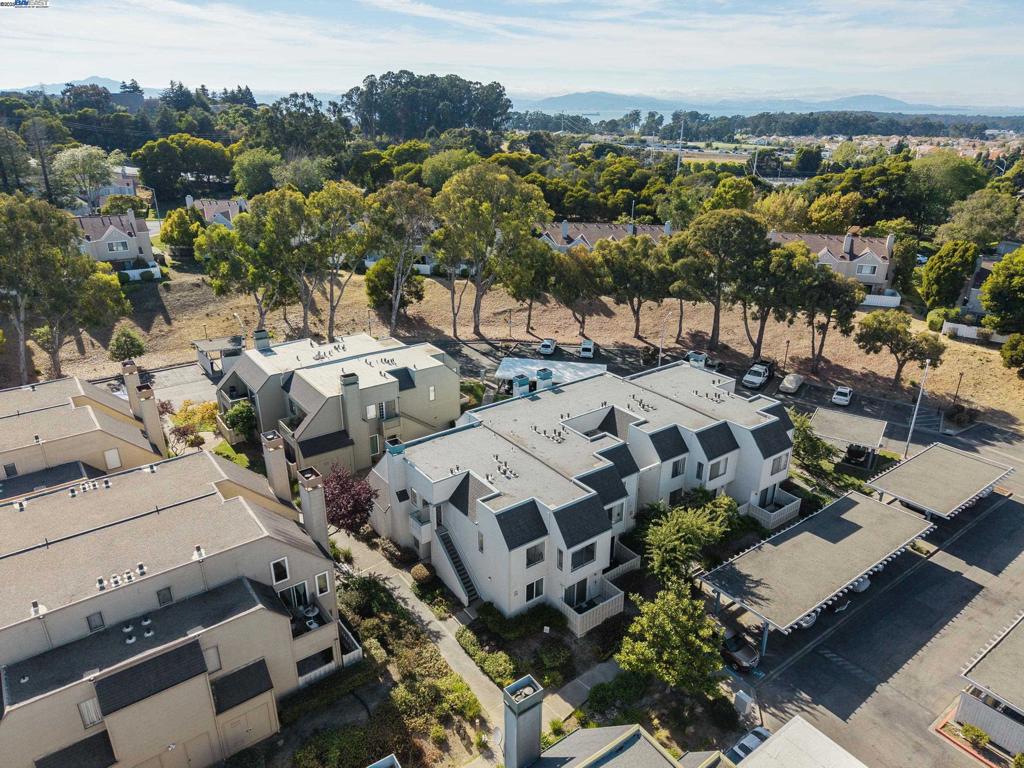 RICHMOND HEIGHTS - Residential
