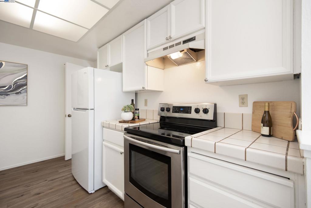 RICHMOND HEIGHTS - Residential