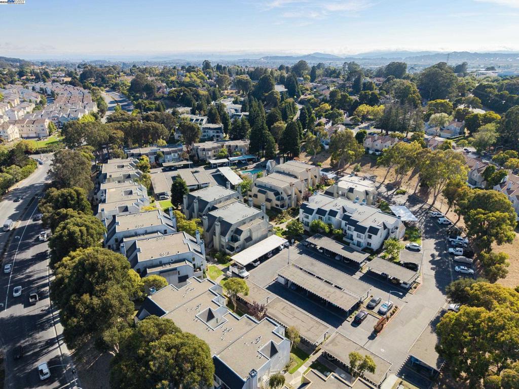 RICHMOND HEIGHTS - Residential