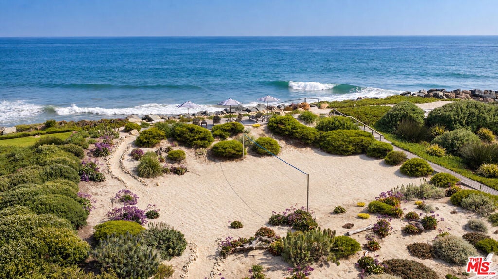 4217 Avenue Del Mar
