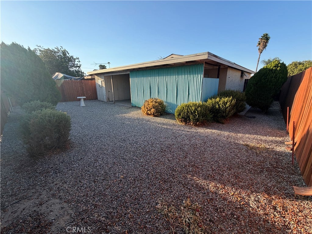 2385 San Bernardo