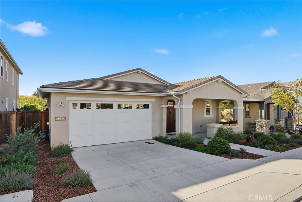 1032 Twin Creek Road