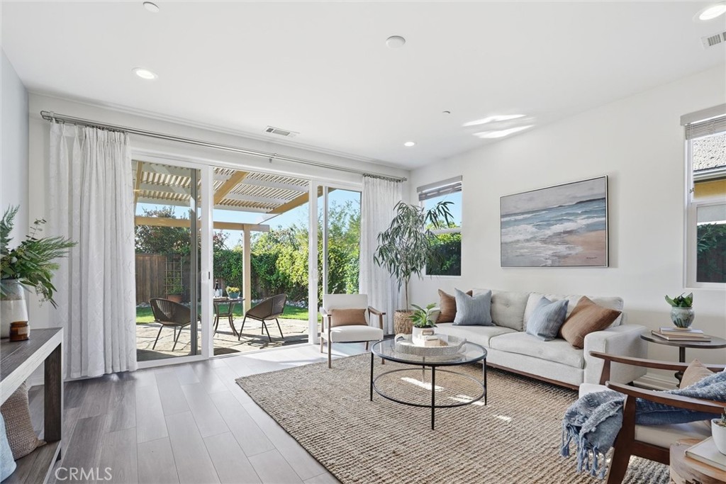 1032 Twin Creek Road