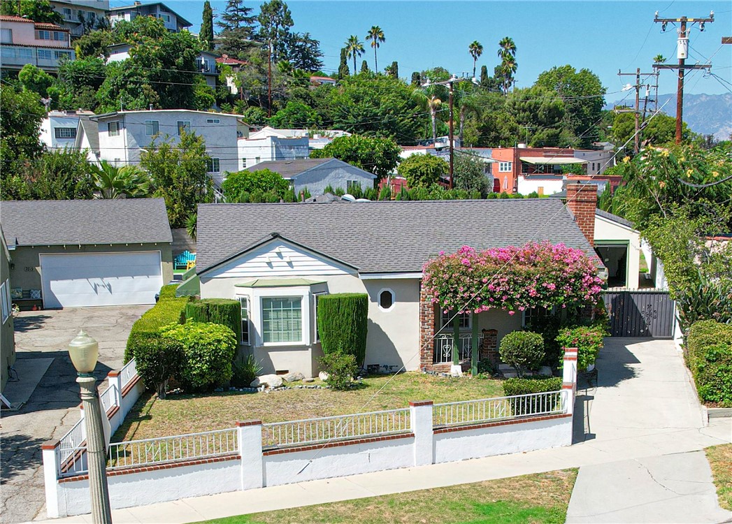 Welcome to this beautiful home located on well know Poplar Blvd in Alhambra. Full of charm and character, this property was remodeled and upgraded in the 1980s and 1st time in the market in over 50 years. When stepping inside you will discover a welcoming living room, a functional kitchen with ample cabinetry, with 4 comfortable size bedrooms and 3 bathrooms. A well-kept kitchen, bedrooms, bathrooms, flooring, paint, updated roof, and copper plumbing makes this home move-in ready while preserving its timeless appeal. This property is R2 zone, the backyard provides ample space for a second unit, space for gardening, make it your own sanctuary. A detached garage/driveway offers convenient parking and additional storage space. Don’t miss your chance to own a home on one of Alhambra’s most desirable streets. schedule a showing today! The unit is current tenant occupied and will be sold with tenants in it.
“Information deemed reliable but not guaranteed. Buyer to verify square footage, permits, and all property specifications to their own satisfaction.”