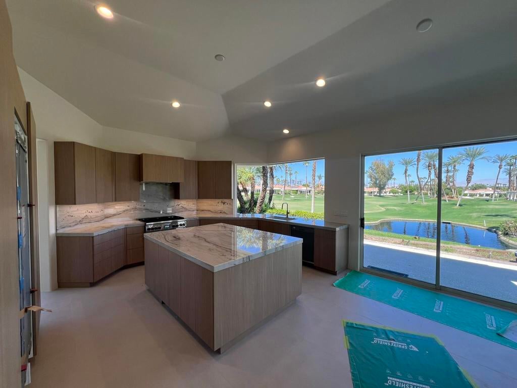 75290 14th Green Drive