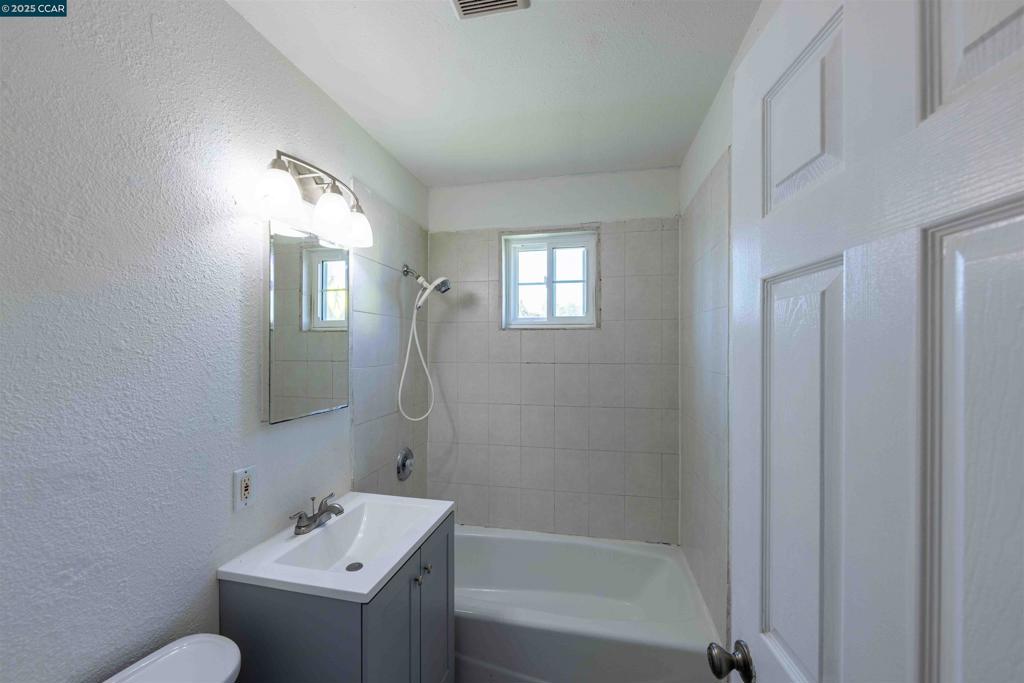 CONCORD - Residential Lease