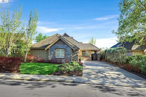 Photo of 159 Golden Ridge Rd Rd, Alamo, CA 94507 (MLS # 41128426)