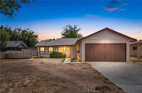 MLS: SR26214758