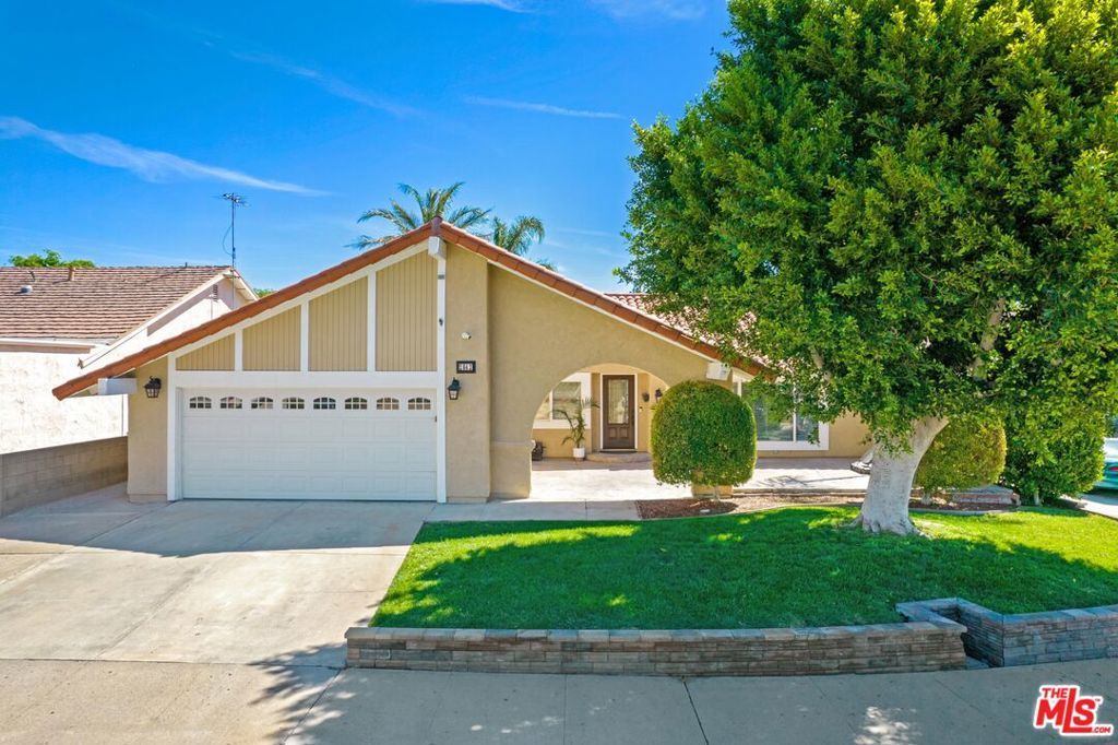 listing image 130727726587647726679