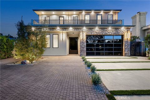 16728 Morrison Street Encino CA 91436