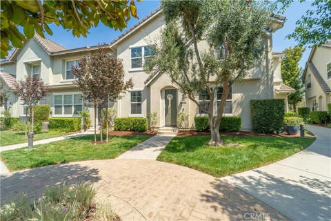 Photo of 24014 Park Lane, Valencia, CA 91354 (MLS # SR26175076)