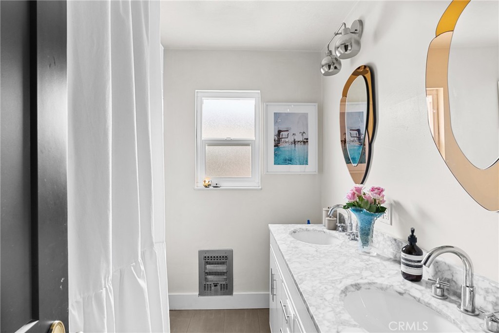 West of 101(1000) - Residential