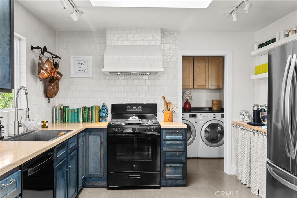 West of 101(1000) - Residential