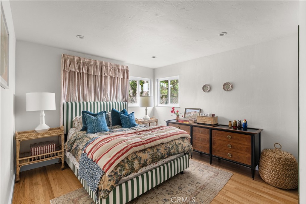 West of 101(1000) - Residential