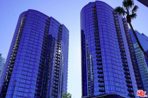 Photo of 1200 S FIGUEROA Street #W3202, Los Angeles, CA 90015 (MLS # 26779639)