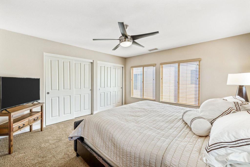 Paseo Vista - Residential