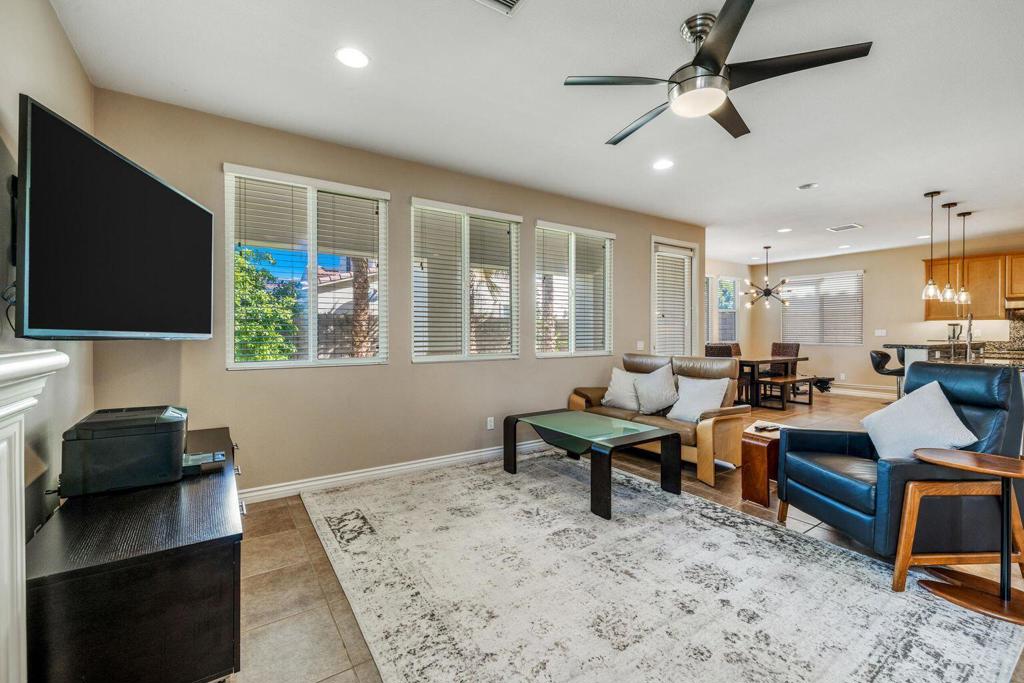 Paseo Vista - Residential