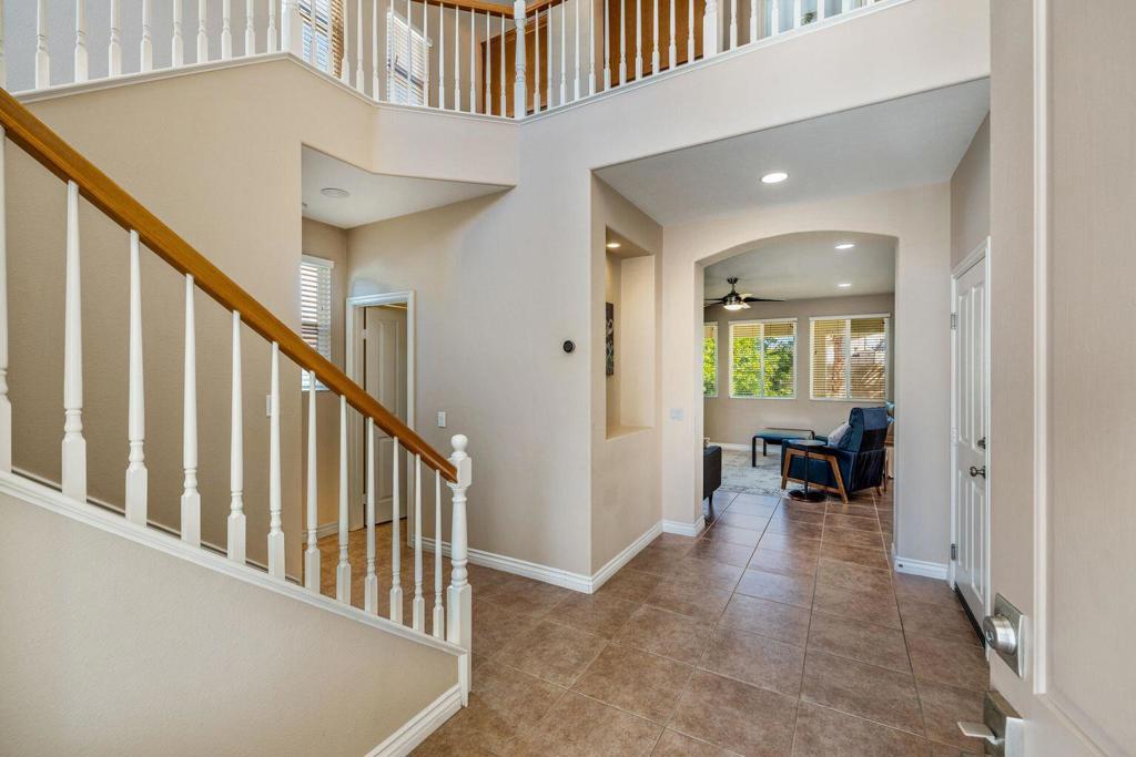 Paseo Vista - Residential