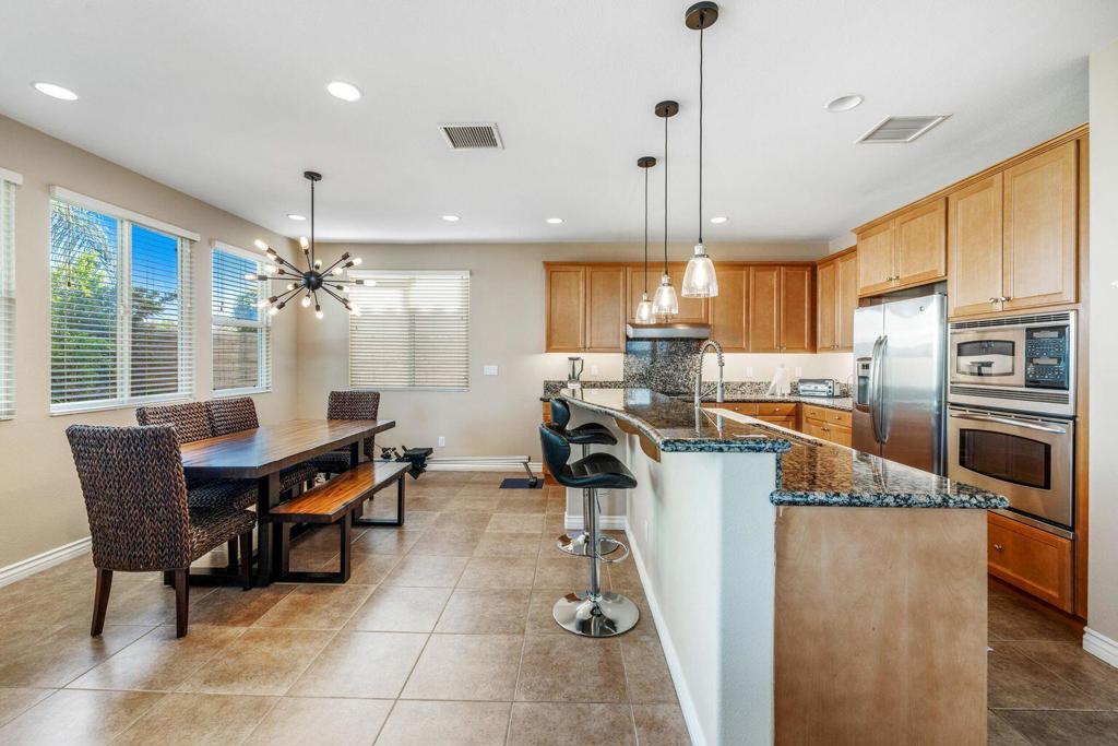 Paseo Vista - Residential