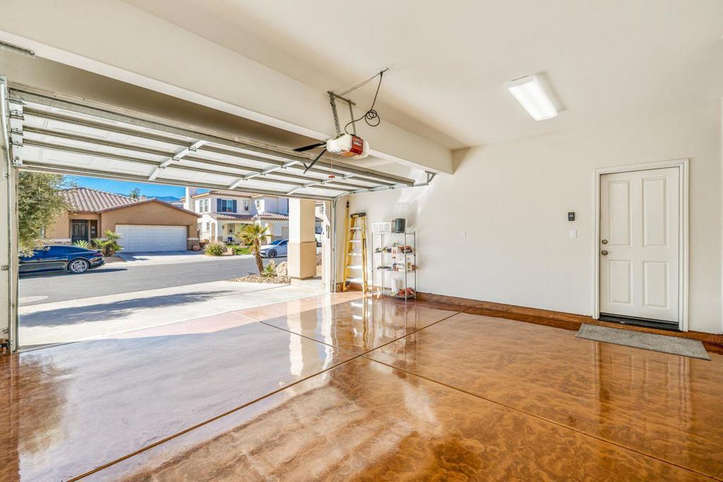 Paseo Vista - Residential