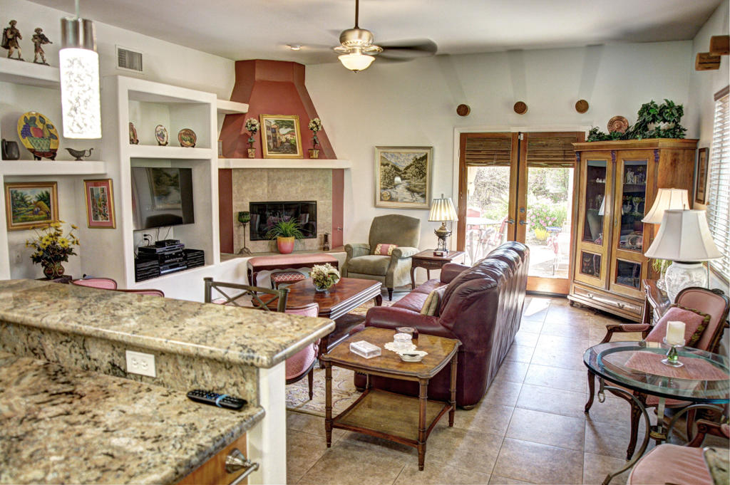 La Quinta Cove - Residential