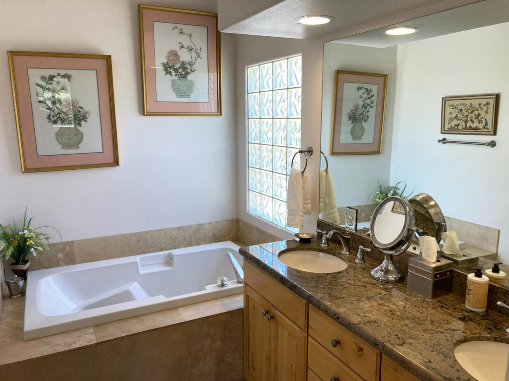 La Quinta Cove - Residential