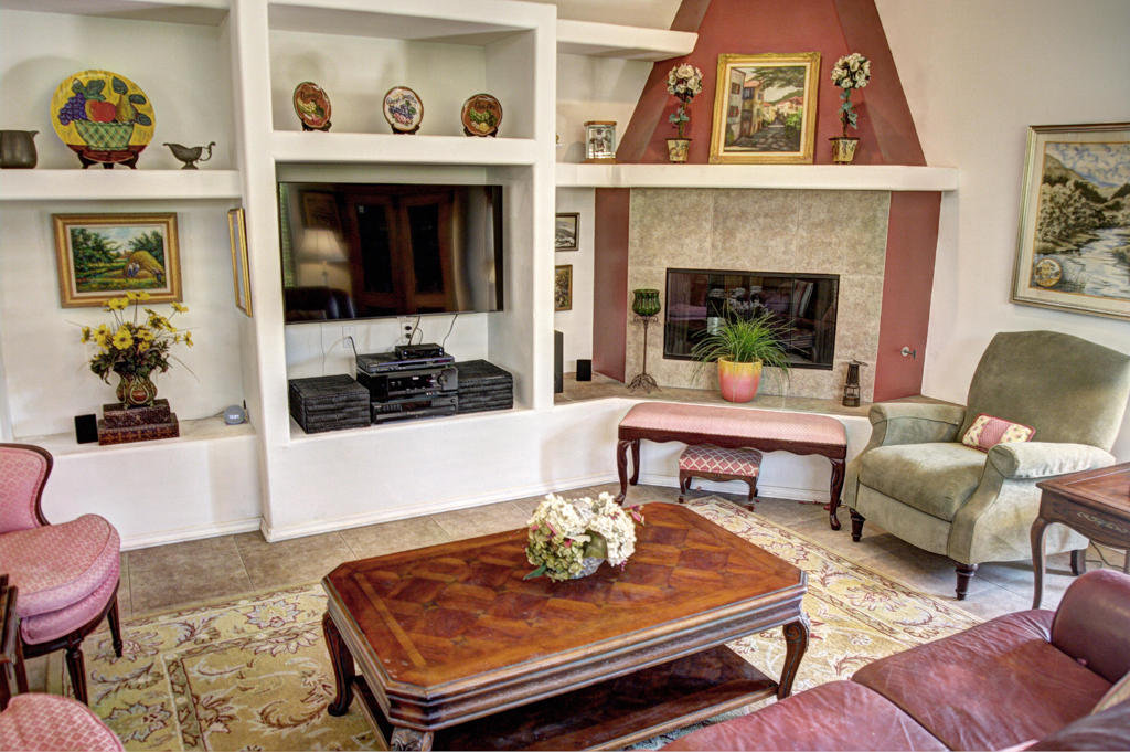 La Quinta Cove - Residential