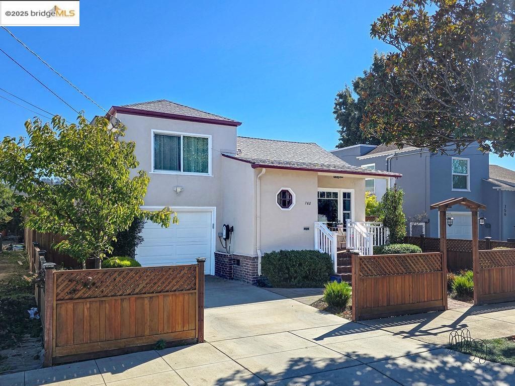 Photo of 760 37Th St, Richmond, CA 94805 (MLS # 41114806)