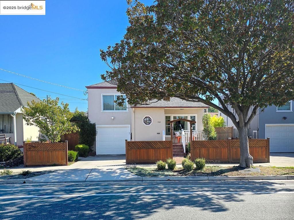 Photo of 760 37Th St, Richmond, CA 94805 (MLS # 41114806)