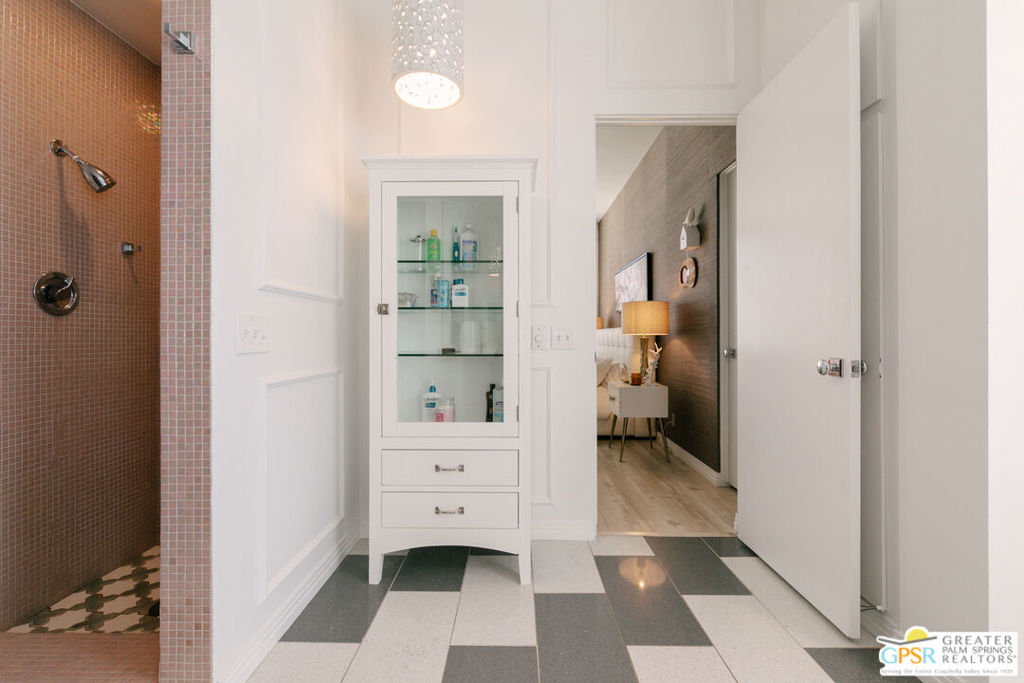 Marrakesh C.C. - Residential Lease