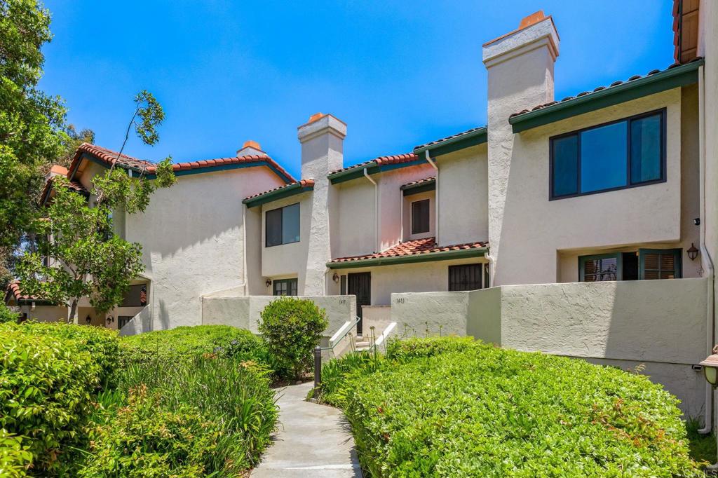 1415 Summit Drive
