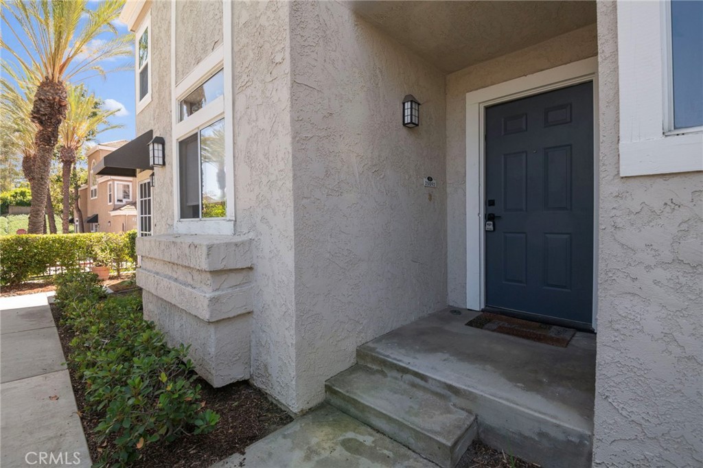 25092 Leucadia Street i