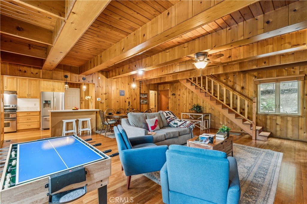 Lake Arrowhead, California, 92352, United States, 5 Bedrooms Bedrooms, ,2 BathroomsBathrooms,Residential,Active,2045400