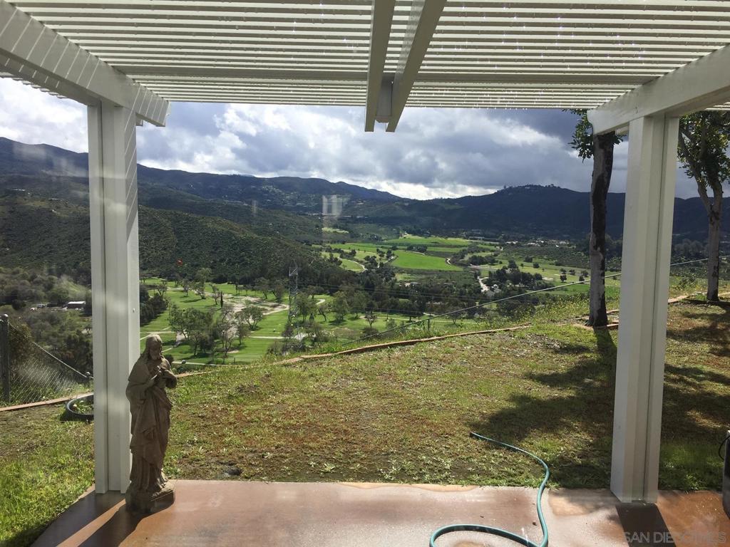 2552 Wind River Rd