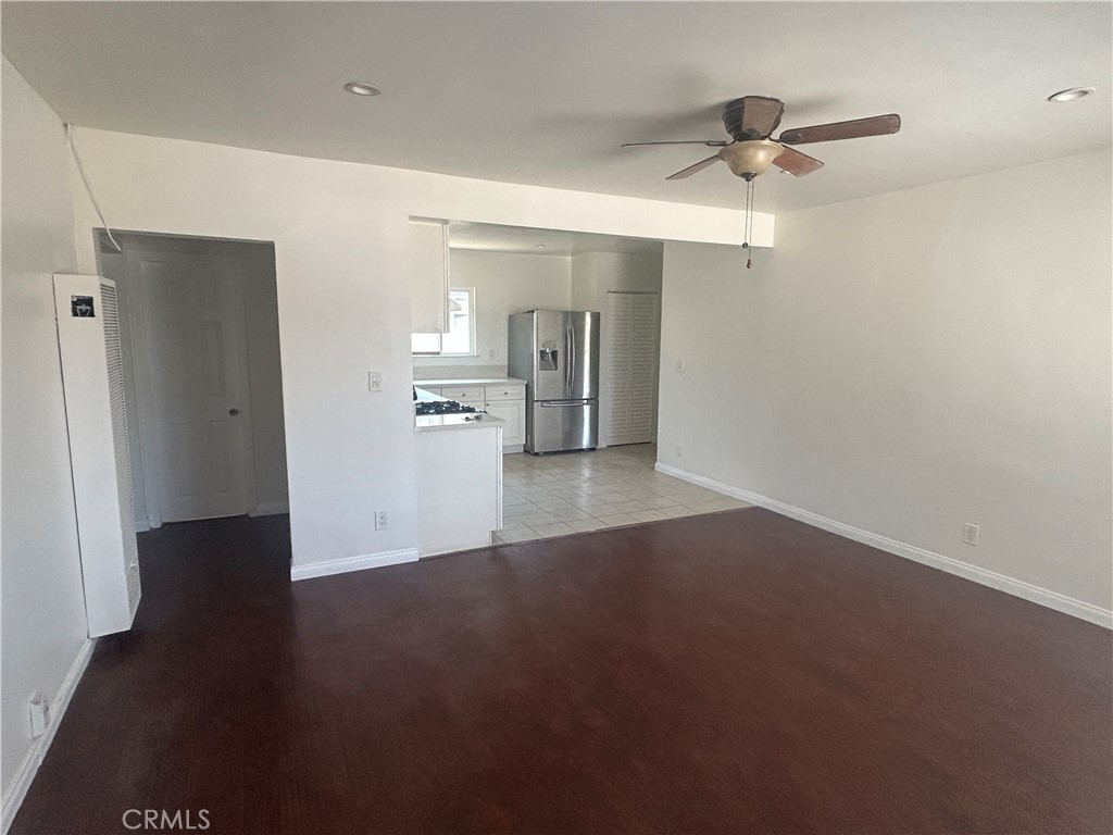 3128 W 147th